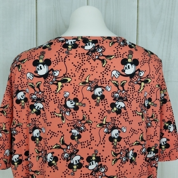 Lularoe Irma Classic Vintage Disney Minnie Mouse Tee Shirt - Picture 4 of 9